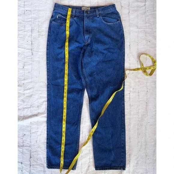 NWOT Men’s 34 x 32 LL Bean Dark Wash Classic Fit Denim Blue Jeans